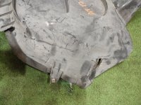 Volkswagen / Touareg / Подкрылок