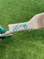 Audi / Q7 / Петля капота