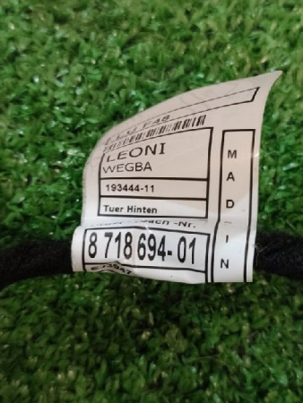 BMW / X1 / Проводка двери