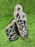 Ford / EXPLORER / Подушка двигателя