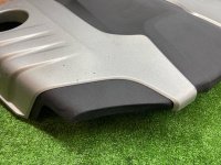 Audi / Q7 / Декоративная крышка двигателя