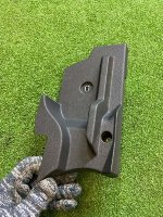 Volkswagen / Golf / Кронштейн багажного отделения