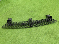 Volkswagen / Touareg / Кронштейн бампера