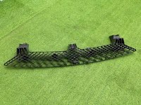 Volkswagen / Touareg / Кронштейн бампера