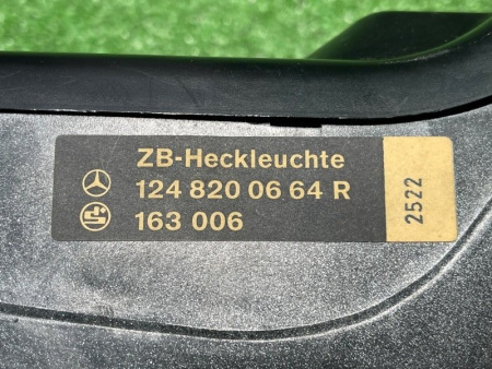 Mercedes-Benz / E-Class / Фонарь задний