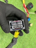 BMW / 7-Series / Проводка двигателя