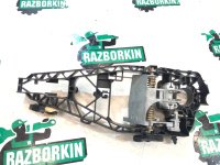 BMW / X1 / Кронштейн ручки двери