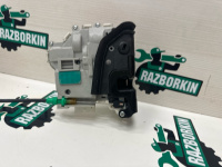 Audi / A5 / Замок двери