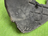 Volkswagen / Touareg / Подкрылок