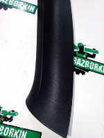 Audi / Q7 / Накладка двери багажника