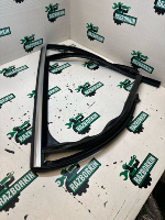 BMW / X1 / Уплотнитель двери