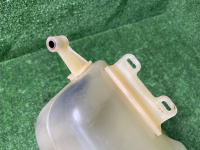 Mercedes-Benz / 300E / Бачок расширительный