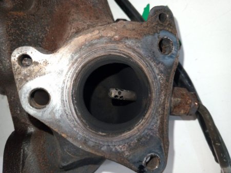 Mercedes-Benz / E-Class / Выпускной коллектор