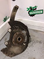 BMW / X5 / Кулак поворотный