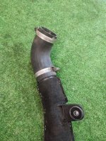 Audi / A6 / Трубка наддувочного воздуха