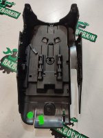 Audi / Q5 / Кожух рулевой колонки