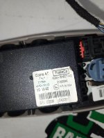 Volvo / S60 / Плафон потолка