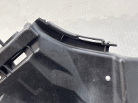 Audi / Q7 / Кронштейн бампера