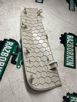 BMW / 7-Series / накладка торпедо