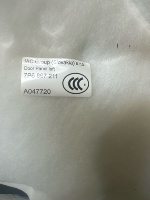 Volkswagen / Touareg / Обшивка двери Volkswagen / Touareg / Обшивка двери