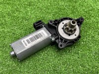 Audi / A4 / Моторчик регулировки высоты сиденья