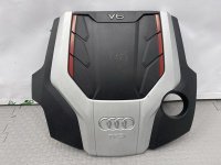 Audi / S5 / Декоративная крышка двигателя