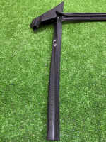 Audi / A5 / Уплотнитель стекла двери