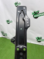 Audi / A6 / Траверса