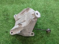 Audi / Q5 / Опора двигателя