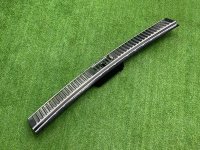 Volkswagen / Touareg / Накладка замка багажника