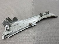 Audi / Q7 / Кронштейн крыла