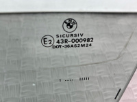 BMW / ALPINA B10 / Стекло двери