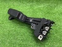 BMW / 7-Series / Распределитель тока