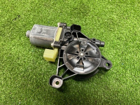 Audi / Q7 / Мотор стеклоподъемника