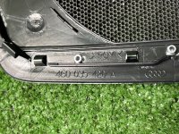 Audi / A6 / Накладка динамика