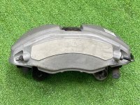 Audi / A4 / Суппорт тормозной