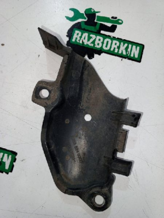 Mercedes-Benz / GLC 250d 4-matic / Пыльник моторного отсека