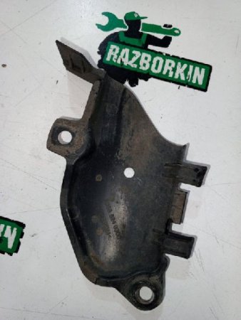 Mercedes-Benz / GLC 250d 4-matic / Пыльник моторного отсека