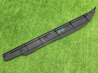 Porsche / Cayenne / Пыльник крыла