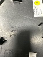 Audi / Q8 / Накладка на торпедо