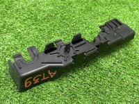 Audi / A7 / Кронштейн порога