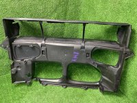 BMW / ALPINA B10 / Воздуховод радиатора