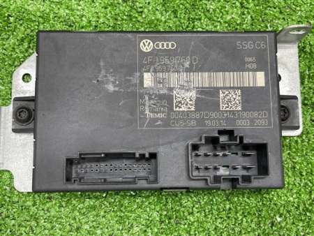 Audi / Q7 / Блок управления сиденьем
