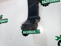 Audi / Q7 / Кронштейн бампера