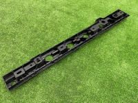 BMW / 7-Series / Крепление порога