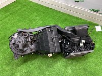 Volkswagen / Touareg / Печка салона