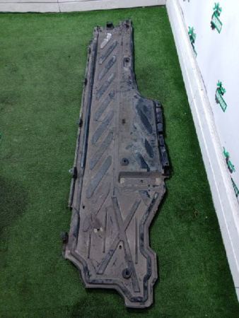 Mercedes-Benz / GLC 250d 4-matic / Защита днища кузова