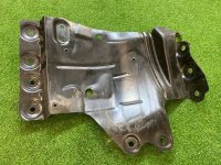 Audi / Q8 / Усилитель