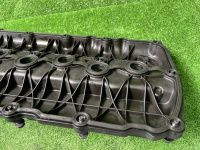 Volkswagen / Touareg / Клапанная крышка