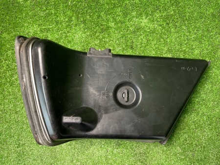 Mercedes-Benz / E-Class / Фонарь задний